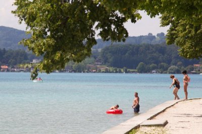 Gustav Klimt Centre Attersee 01