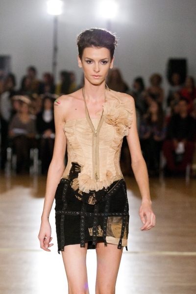 Iris Serban