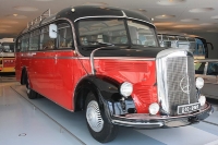poze-muzeul-mercedes-benz-stuttgart-germania-35
