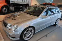 poze-muzeul-mercedes-benz-stuttgart-germania-57